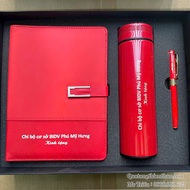 Sổ Tay A5 kèm bút kim loại và Bình giữ nhiệt